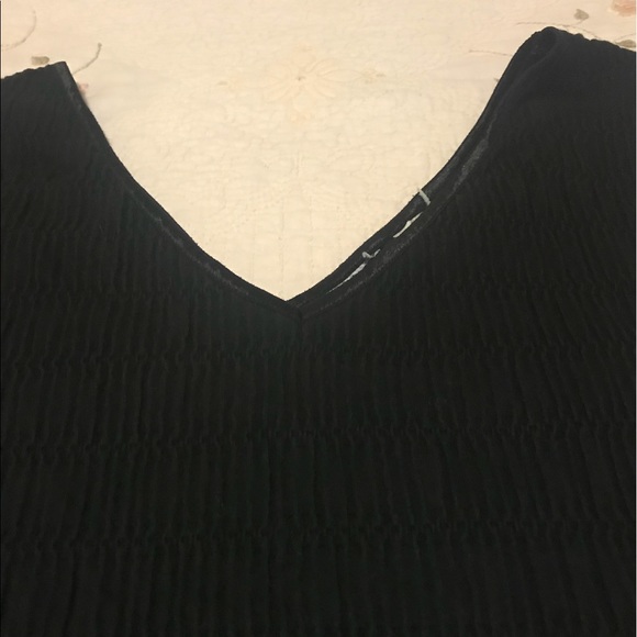 Stretchy Plus size top - Picture 3 of 4